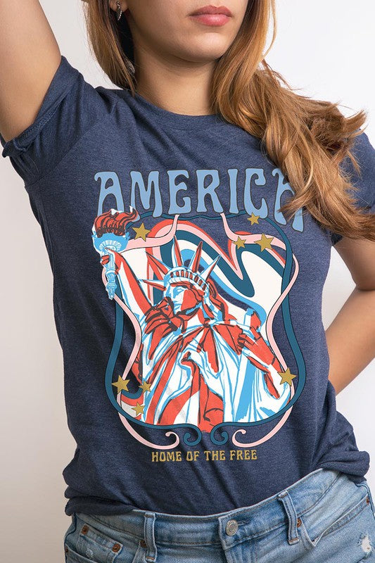 Statue of Liberty 'America' Graphic Tee