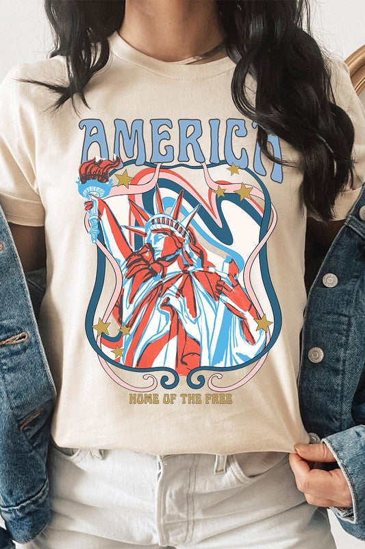 Statue of Liberty 'America' Graphic Tee