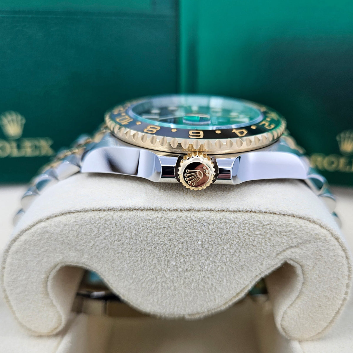 GMT-Master II, 40mm, Oystersteel and 18k Yellow Gold, photo 5