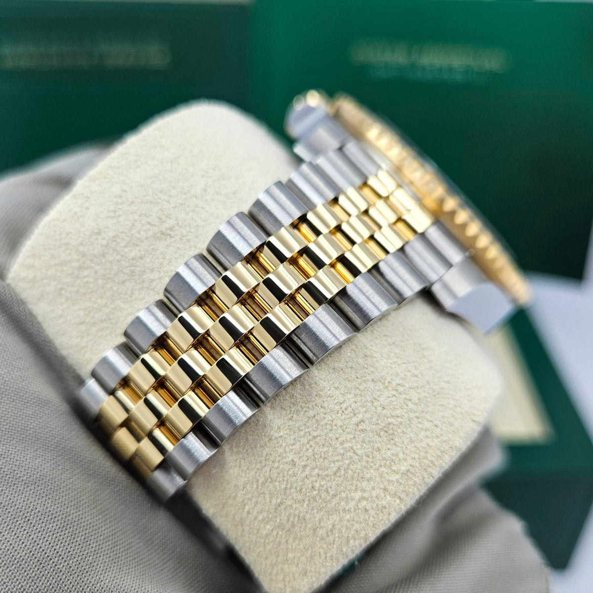 GMT-Master II, 40mm, Oystersteel and 18k Yellow Gold, photo 12