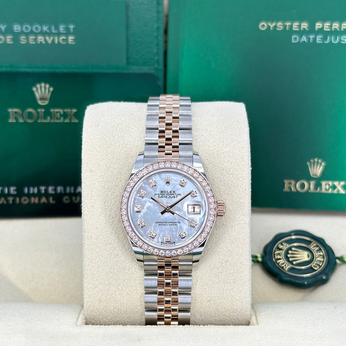 Lady-Datejust 28, Oystersteel and 18k Everose Gold, photo 2