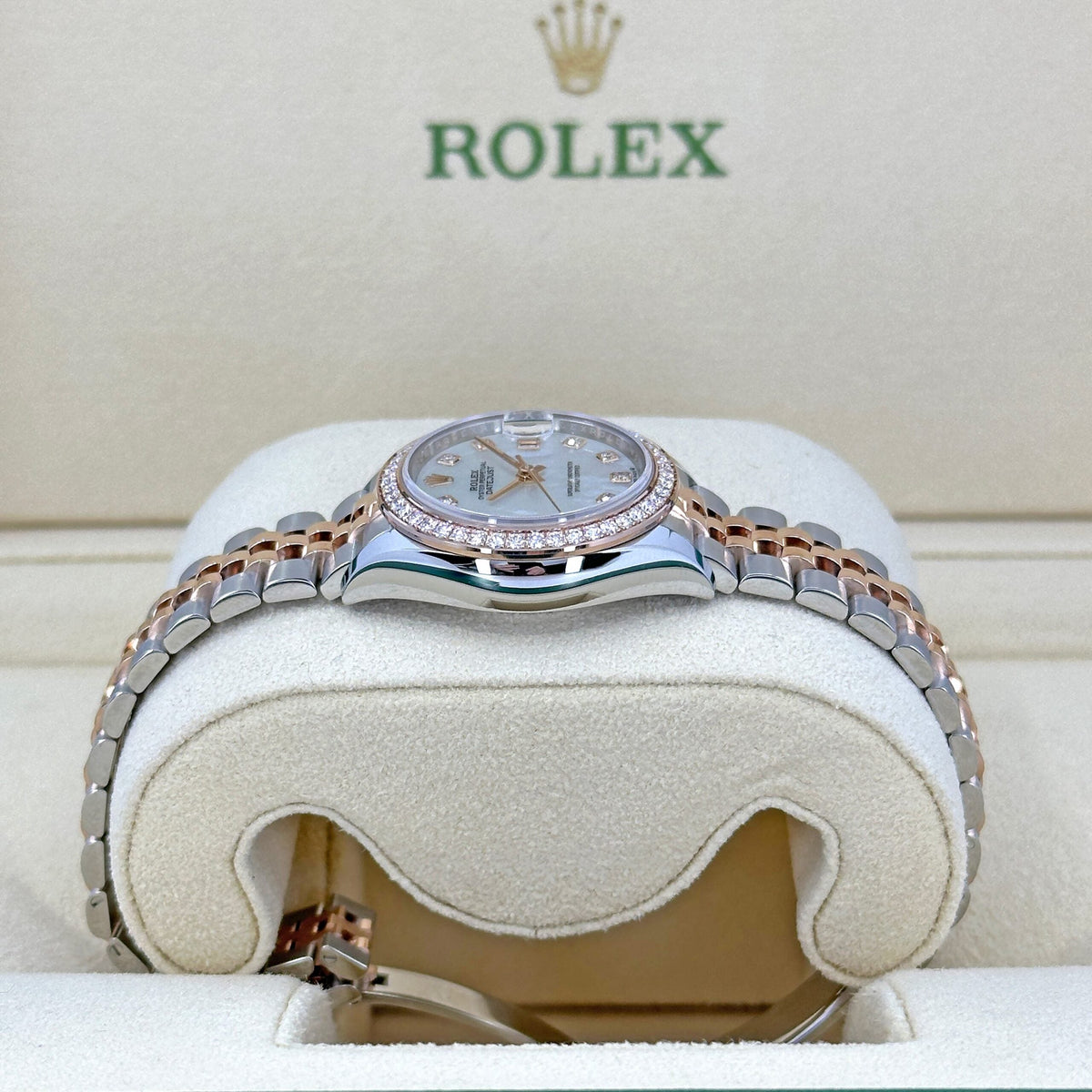 Lady-Datejust 28, Oystersteel and 18k Everose Gold, photo 3