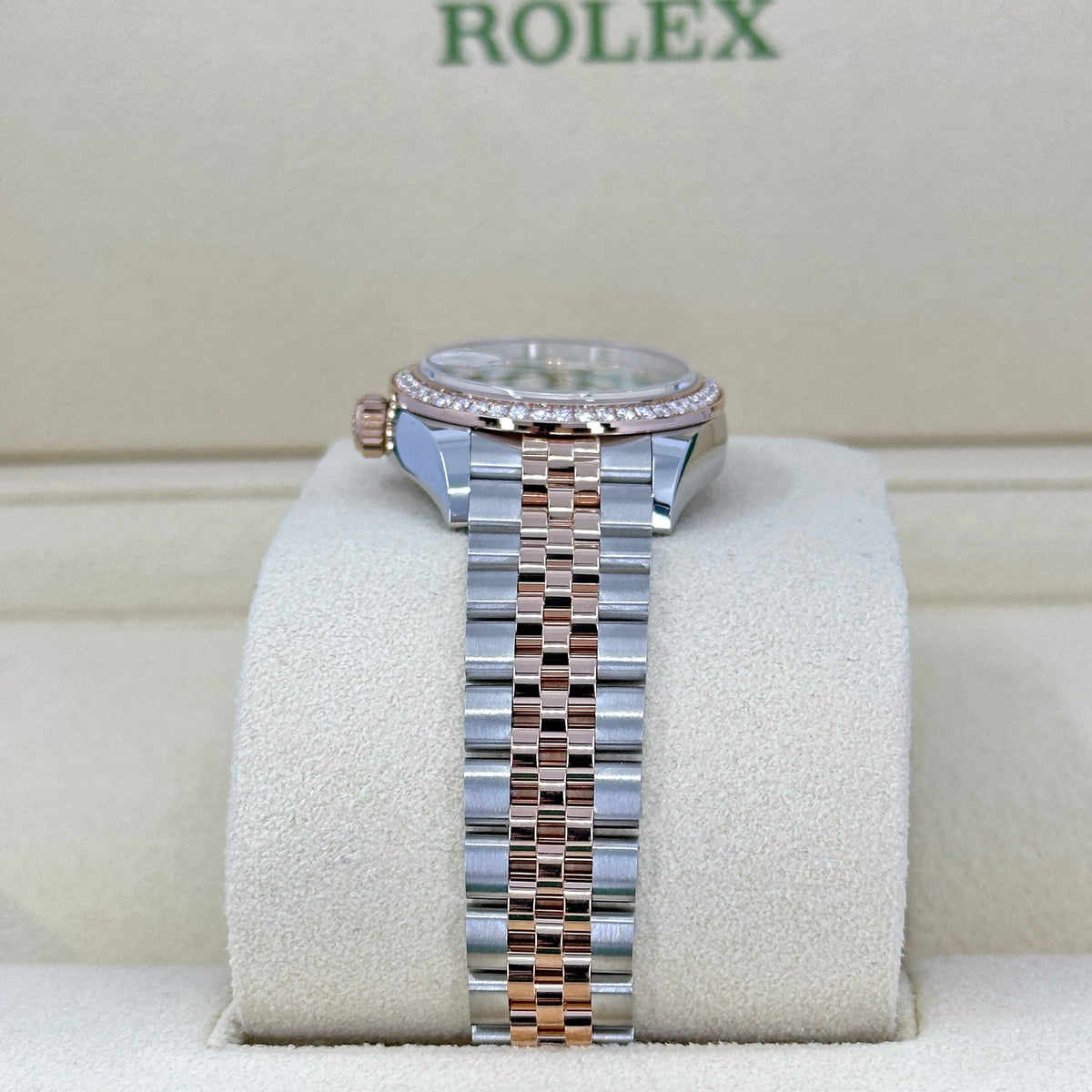 Lady-Datejust 28, Oystersteel and 18k Everose Gold, photo 6