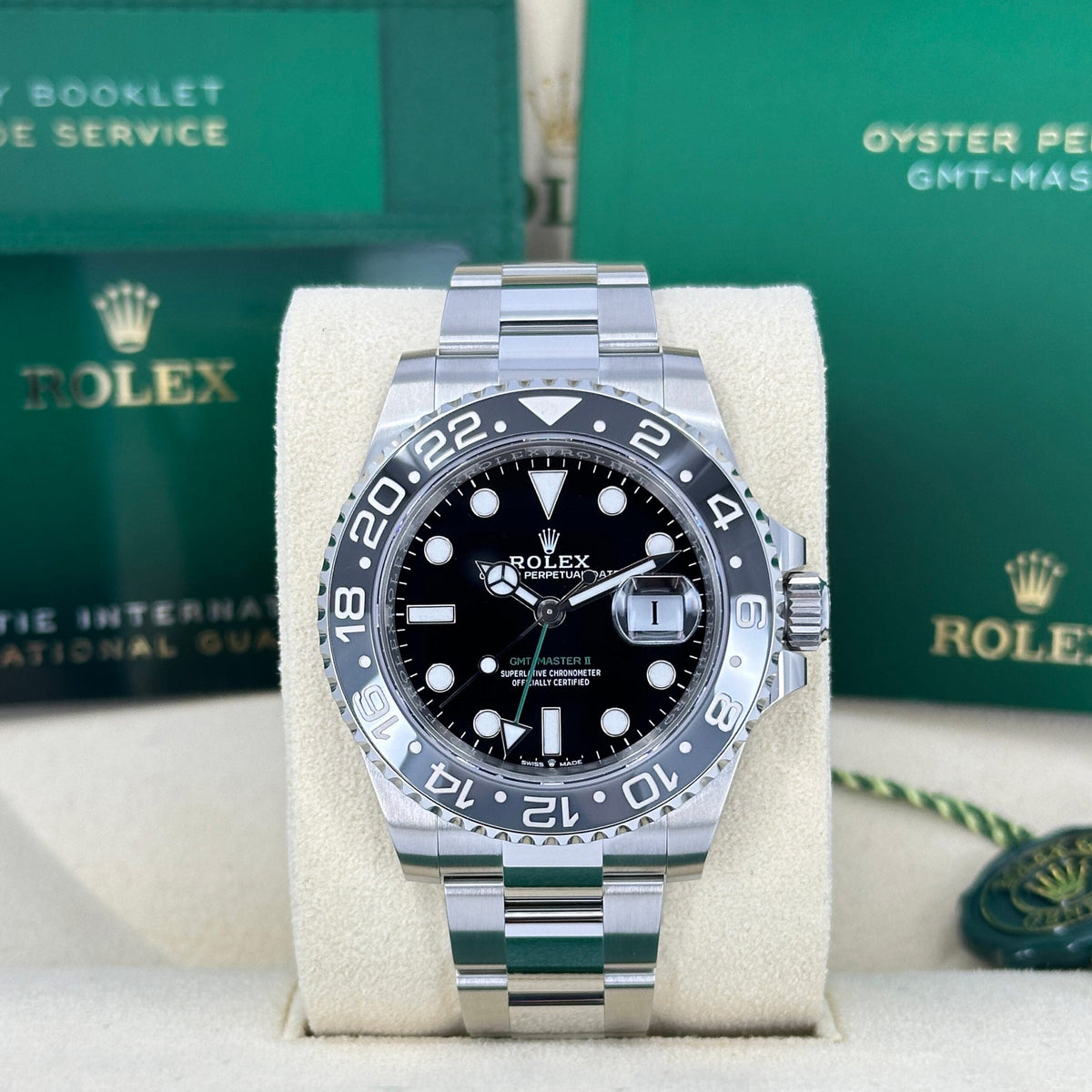 Unworn GMT-Master II, Bruce Wayne, Black, Oyster, photo 2
