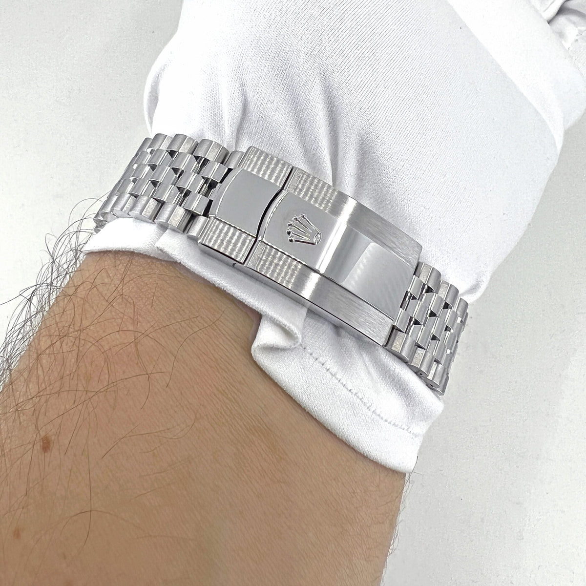 Datejust 41 Oystersteel and 18K White Gold 41 mm White Dial, photo 14