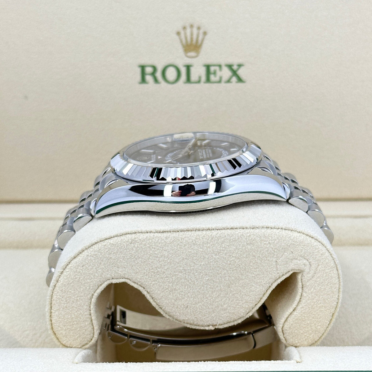 Sky-Dweller, 42mm, Oystersteel and 18k White Gold, Blue, Jubilee, photo 4