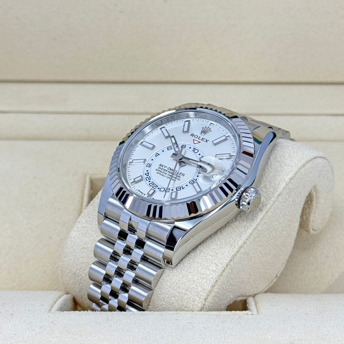 Sky-Dweller, 42mm, Oystersteel and 18k White Gold, White, Jubilee, photo 6