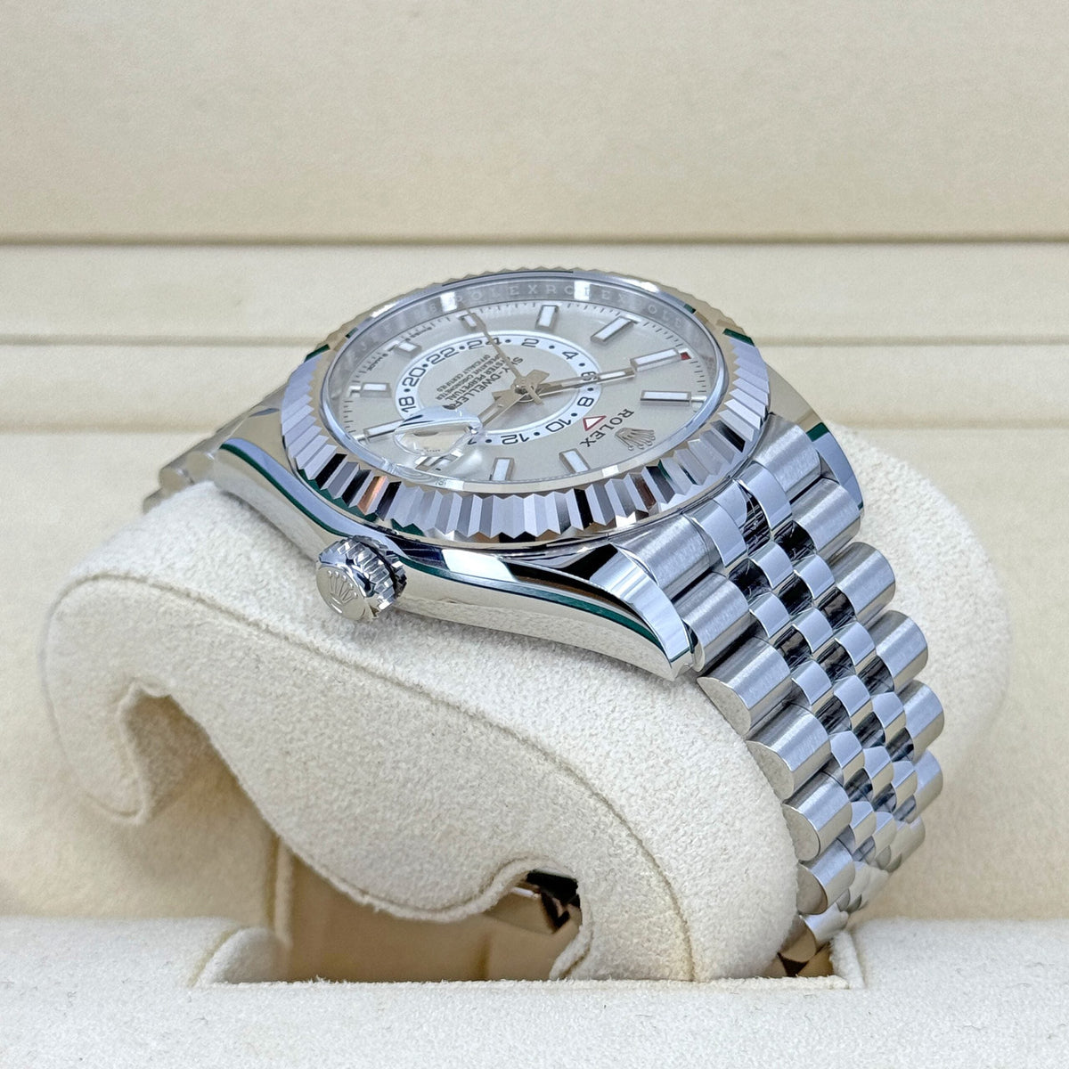Sky-Dweller, 42mm, Oystersteel and 18k White Gold, White, Jubilee, photo 7