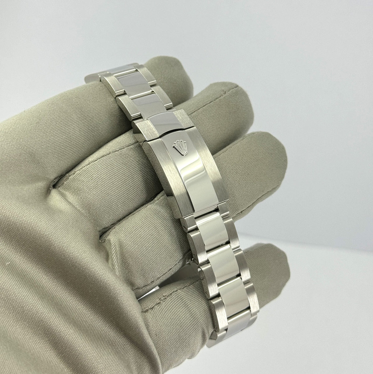 Datejust 41mm, Oystersteel and 18k White Gold, photo 15