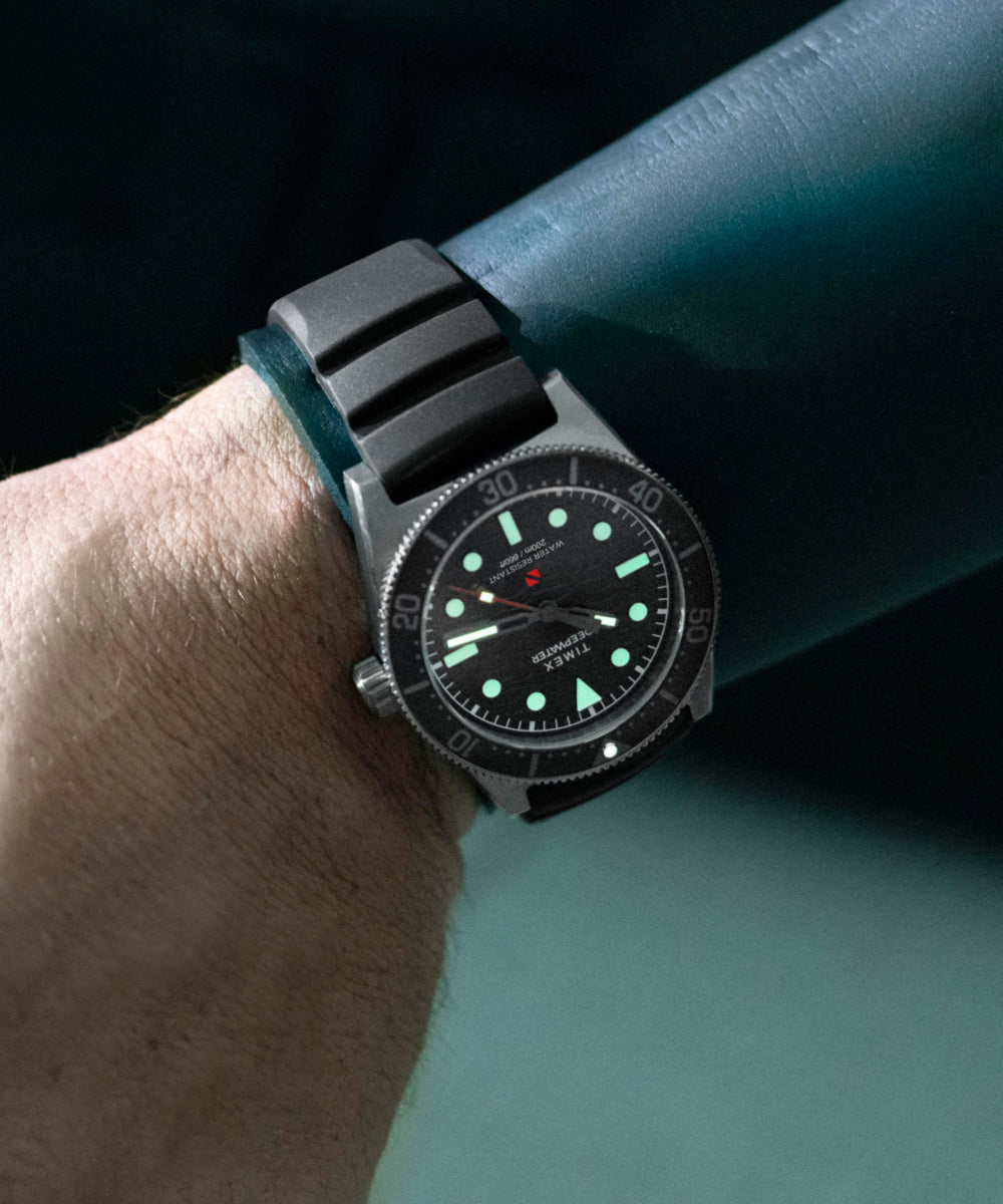 Deepwater Reef 200 41mm Synthetic Rubber Strap Watch, photo 2