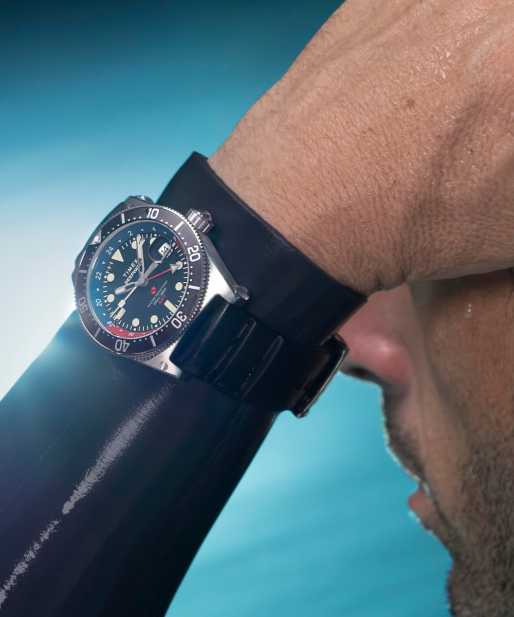 Deepwater Reef 200 GMT 41mm Synthetic Rubber Strap Watch, photo 11