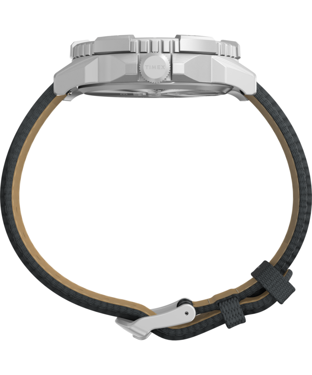 Expedition Ridge 42mm Leather Strap Watch, photo 2