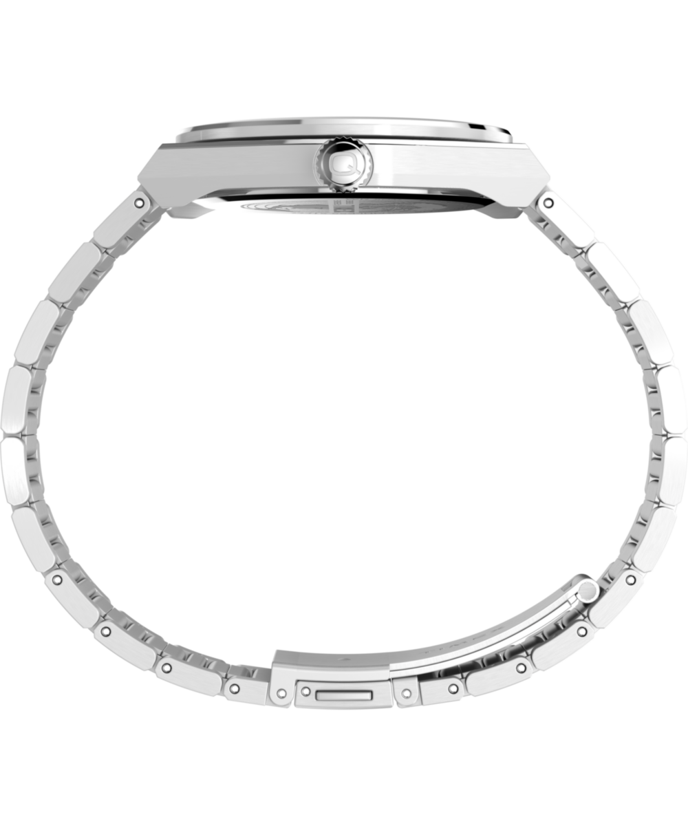 Q Timex® Continental GMT 39mm Stainless Steel Bracelet Watch, photo 3