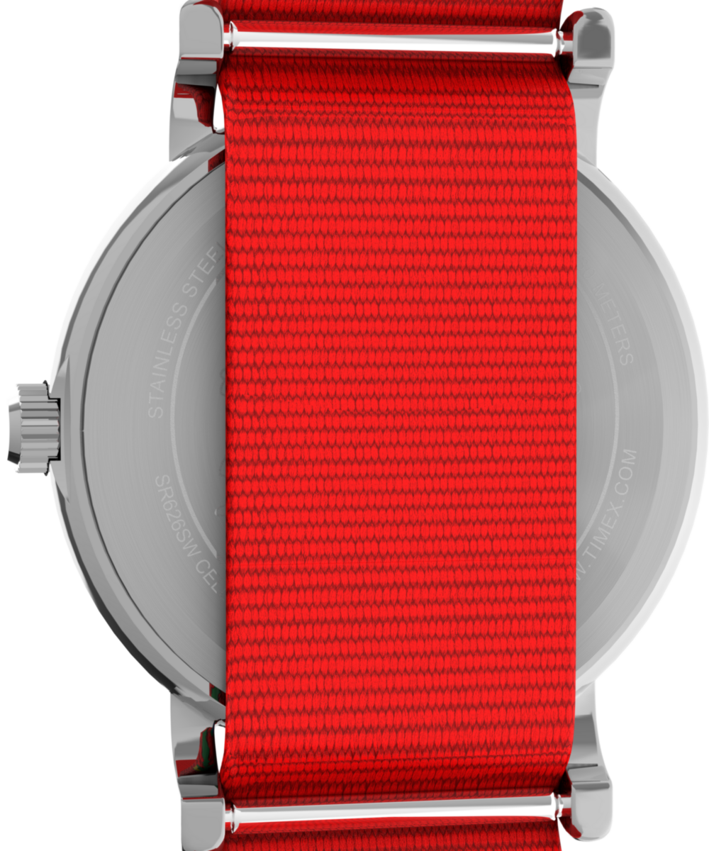 Peanuts® x Timex Weekender Snoopy Santa Hat 31mm Fabric Strap Watch, photo 4