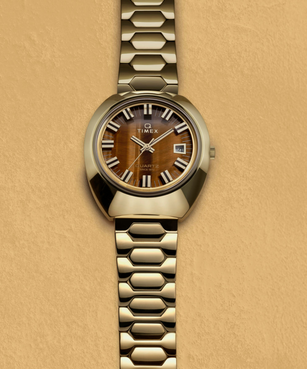 Q Timex® 1972 Time Machine Reissue 39mm Stainless Steel Bracelet Watch, photo 6