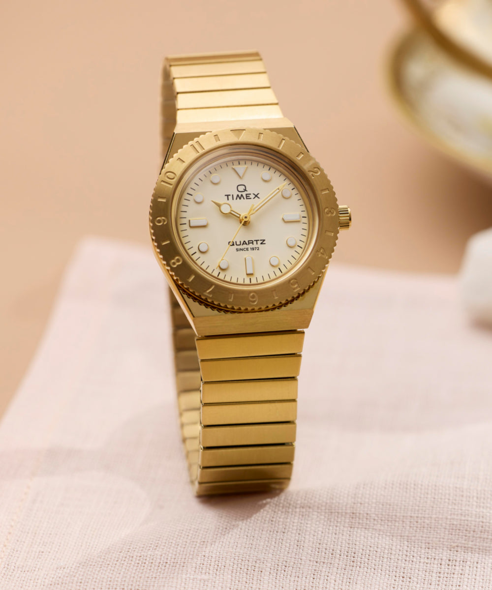 Q Timex® Mini 30mm Stainless Steel Expansion Band Watch, photo 7