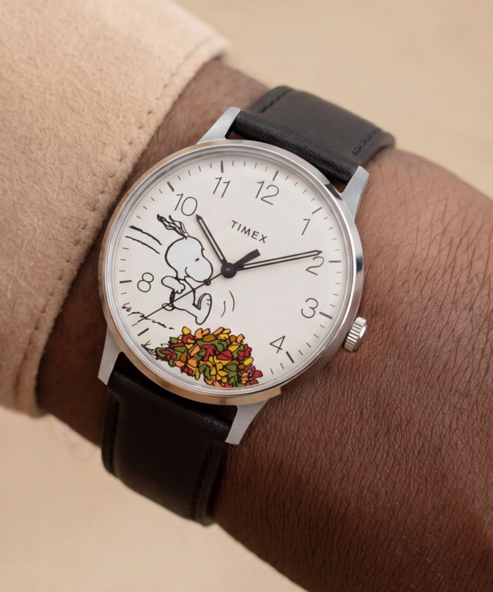 Peanuts® x Timex Waterbury Classic 40mm Leather Strap Watch, photo 2
