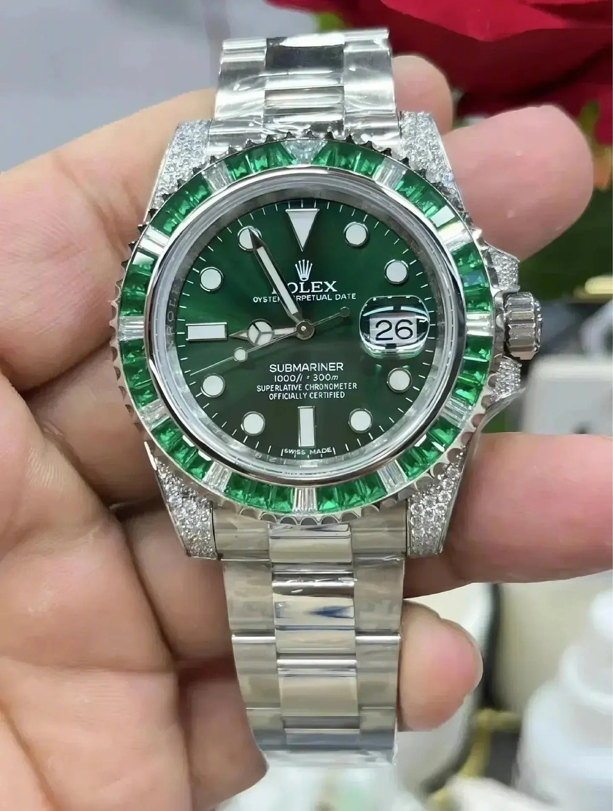 Submariner Date, 18K White Gold Diamonds Emerald UNWORN, 40mm, photo 6