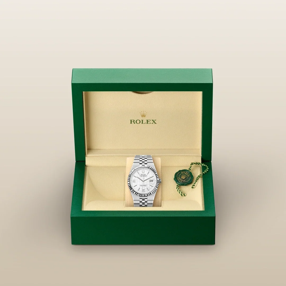Land-Dweller 40mm Oystersteel & White Gold M127334-0001, photo 6