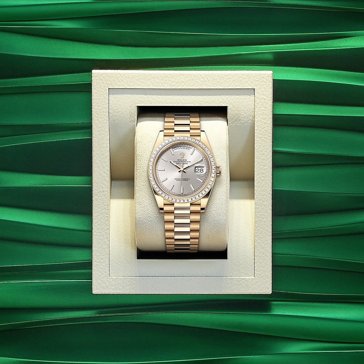 Day-Date 40, 18k Yellow Gold with Diamond-set, 40mm, photo 5