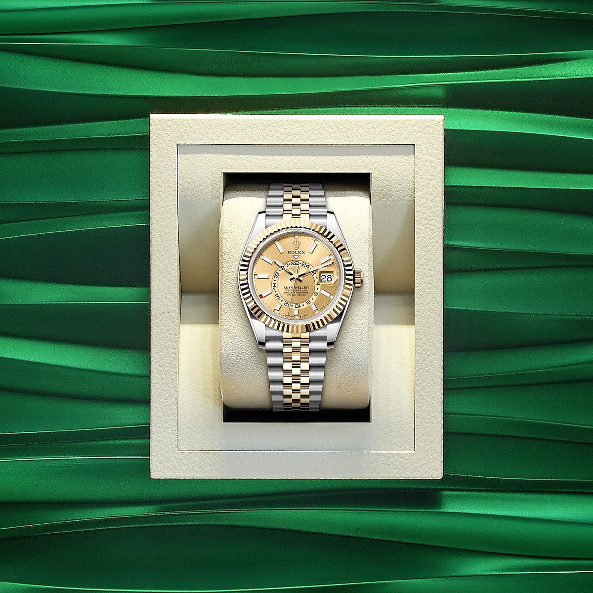 Sky-Dweller, 42mm, Oystersteel and 18k Yellow Gold, Champagne, Jubilee, photo 5