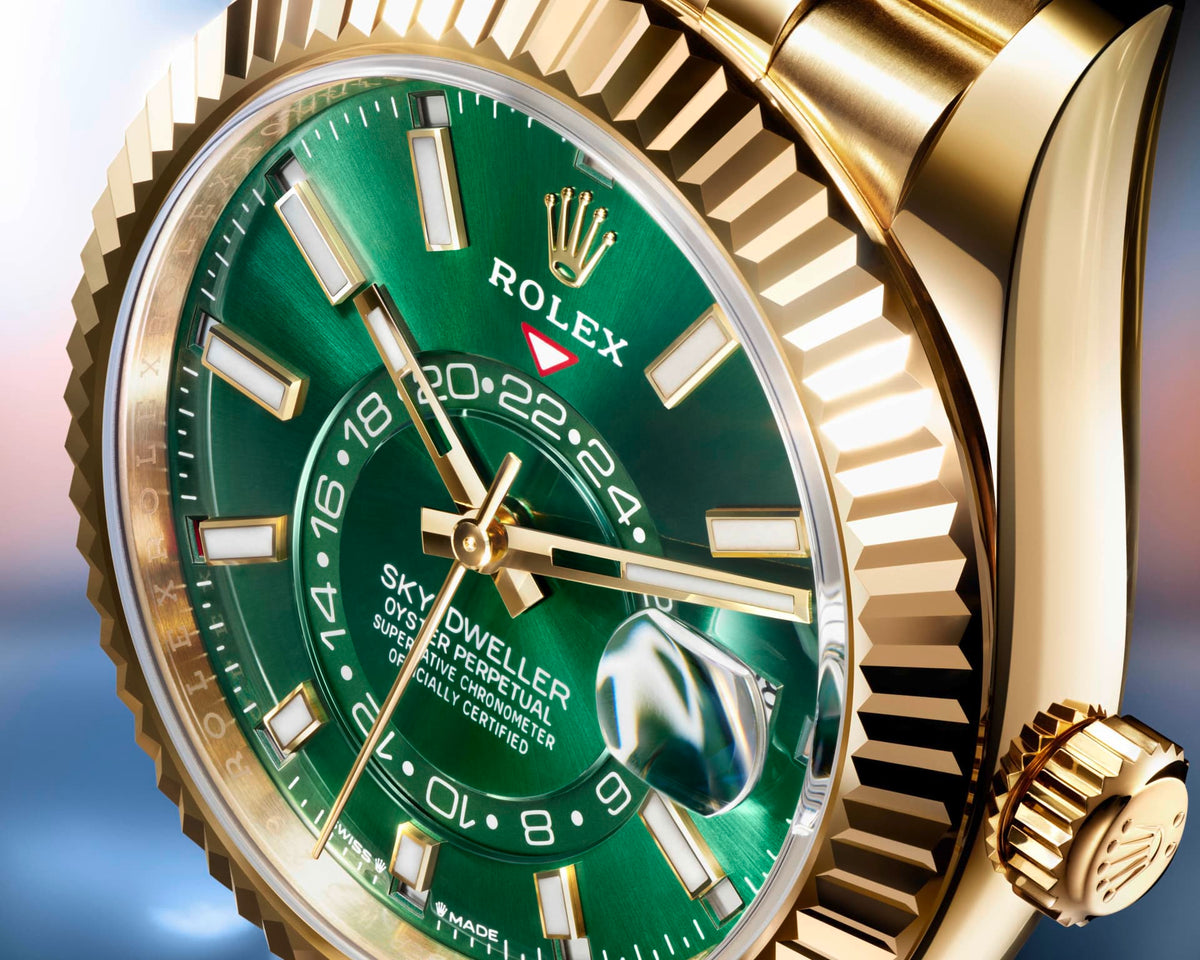 Unworn 2025, Sky-Dweller, 42mm, 18k Yellow Gold, photo 3
