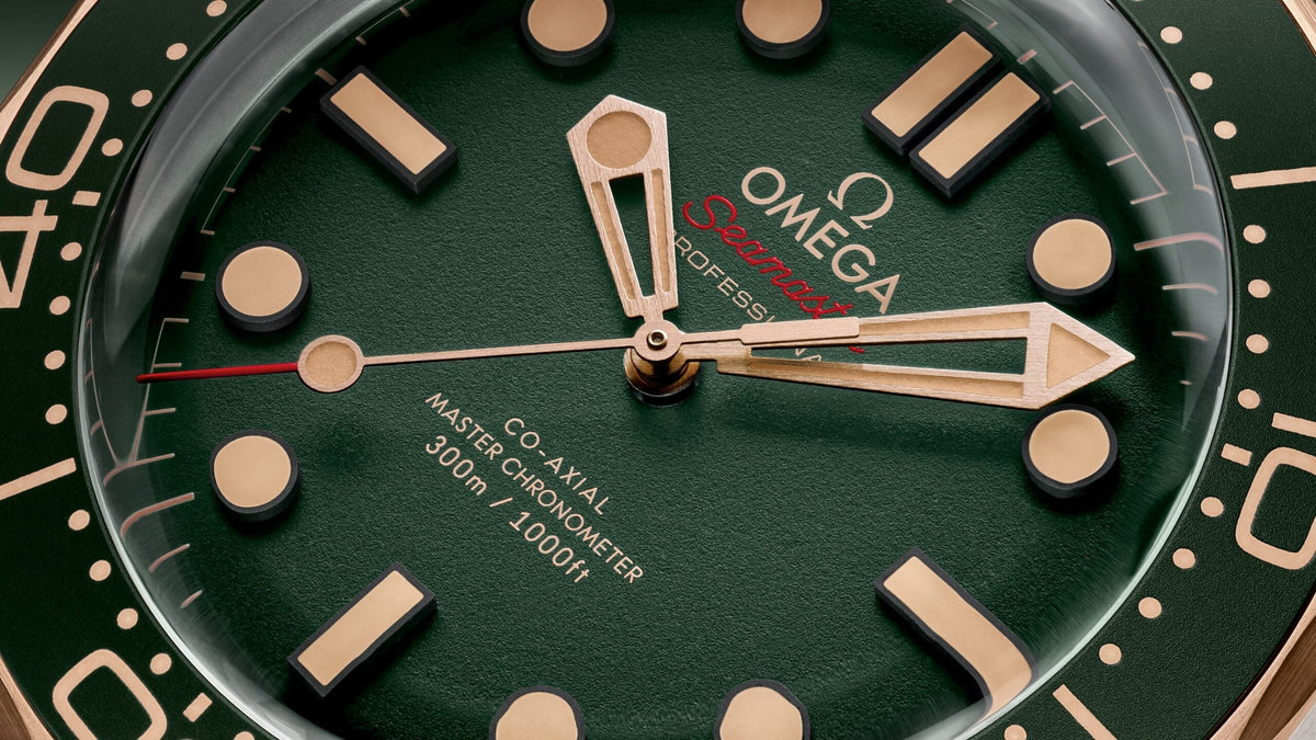 Unworn, Seamaster Diver 300m, Titanium and exclusive 9K Bronze Gold, 42mm, photo 2