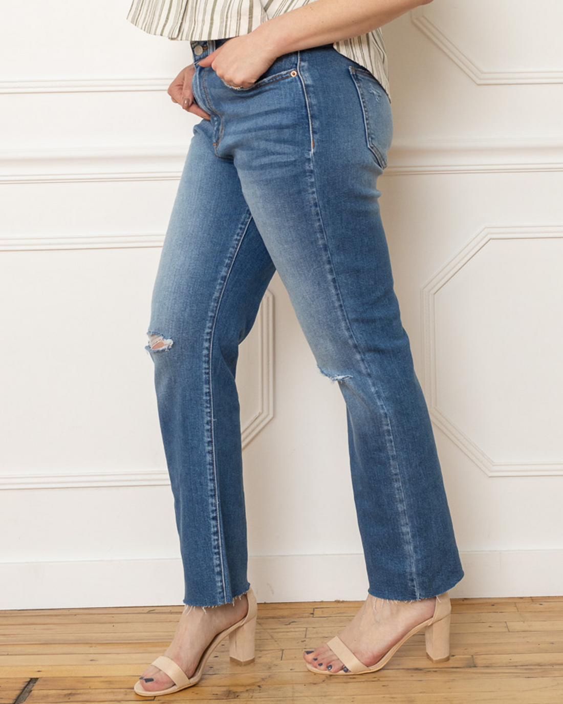 SNEAK PEEK High Rise Slim Straight Jeans with Distressed Knees and Fray Hem, Medium Light Wash