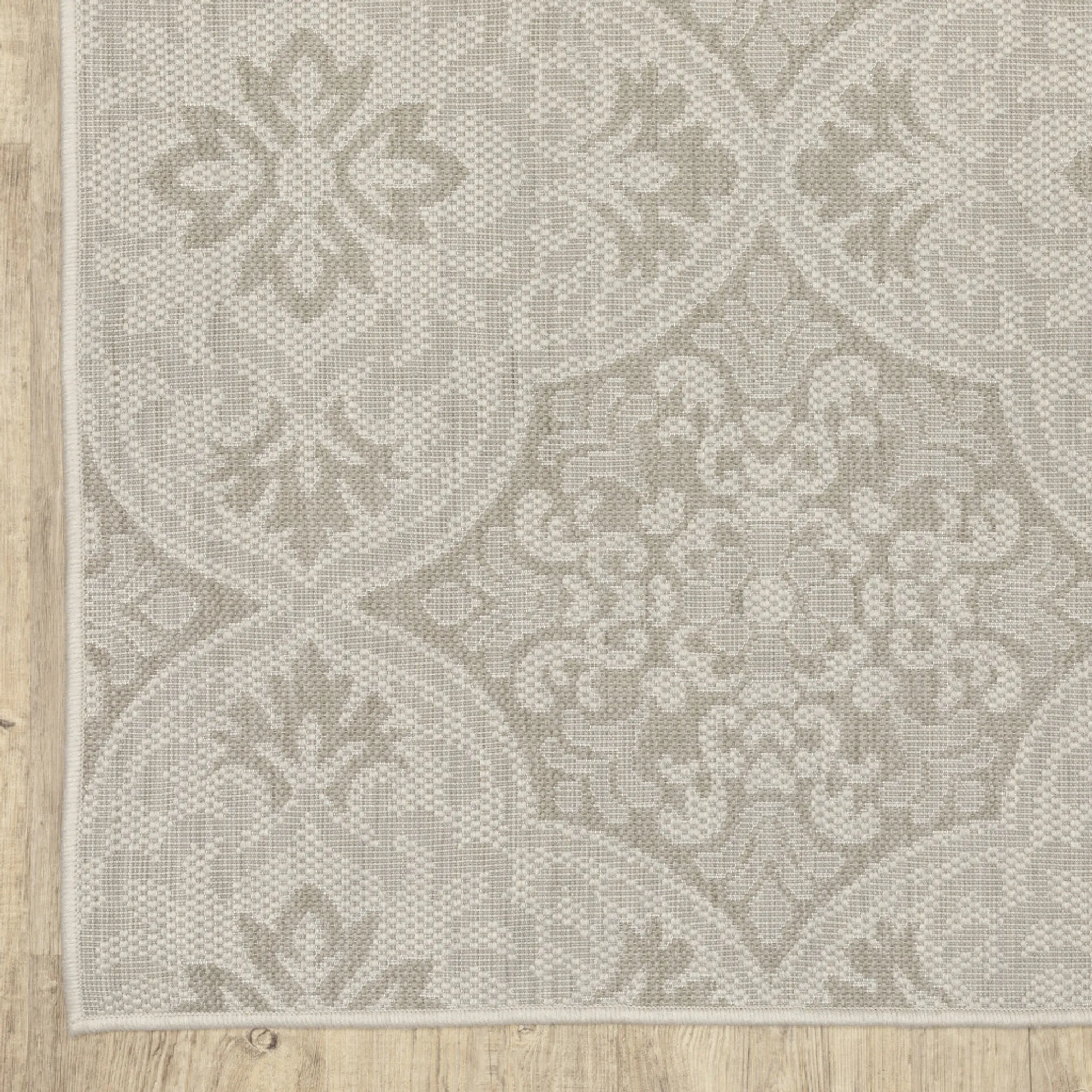 7' X 9' Gray and Ivory Floral Stain Resistant Indoor Outdoor Area Rug - Image 3