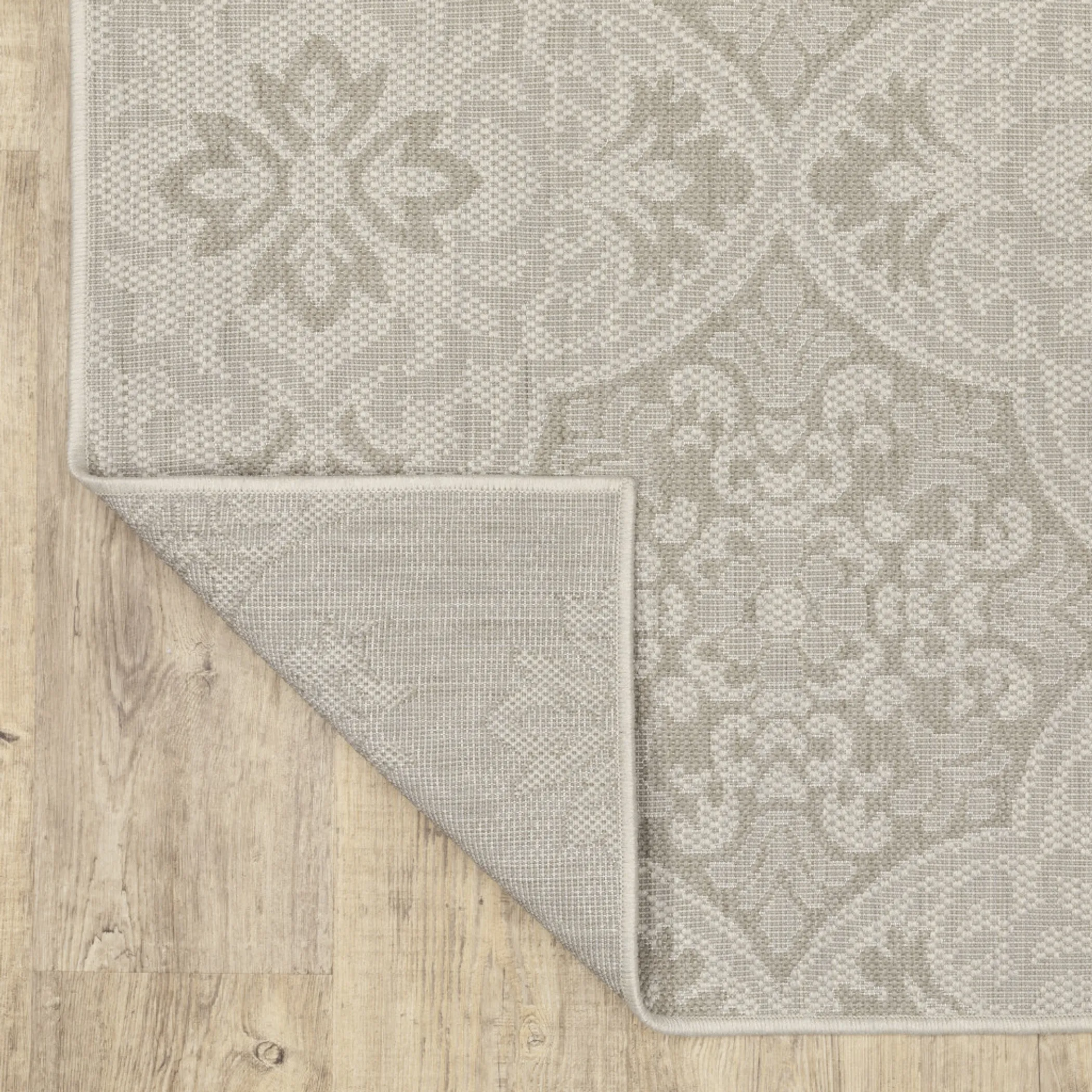 7' X 9' Gray and Ivory Floral Stain Resistant Indoor Outdoor Area Rug - Image 6
