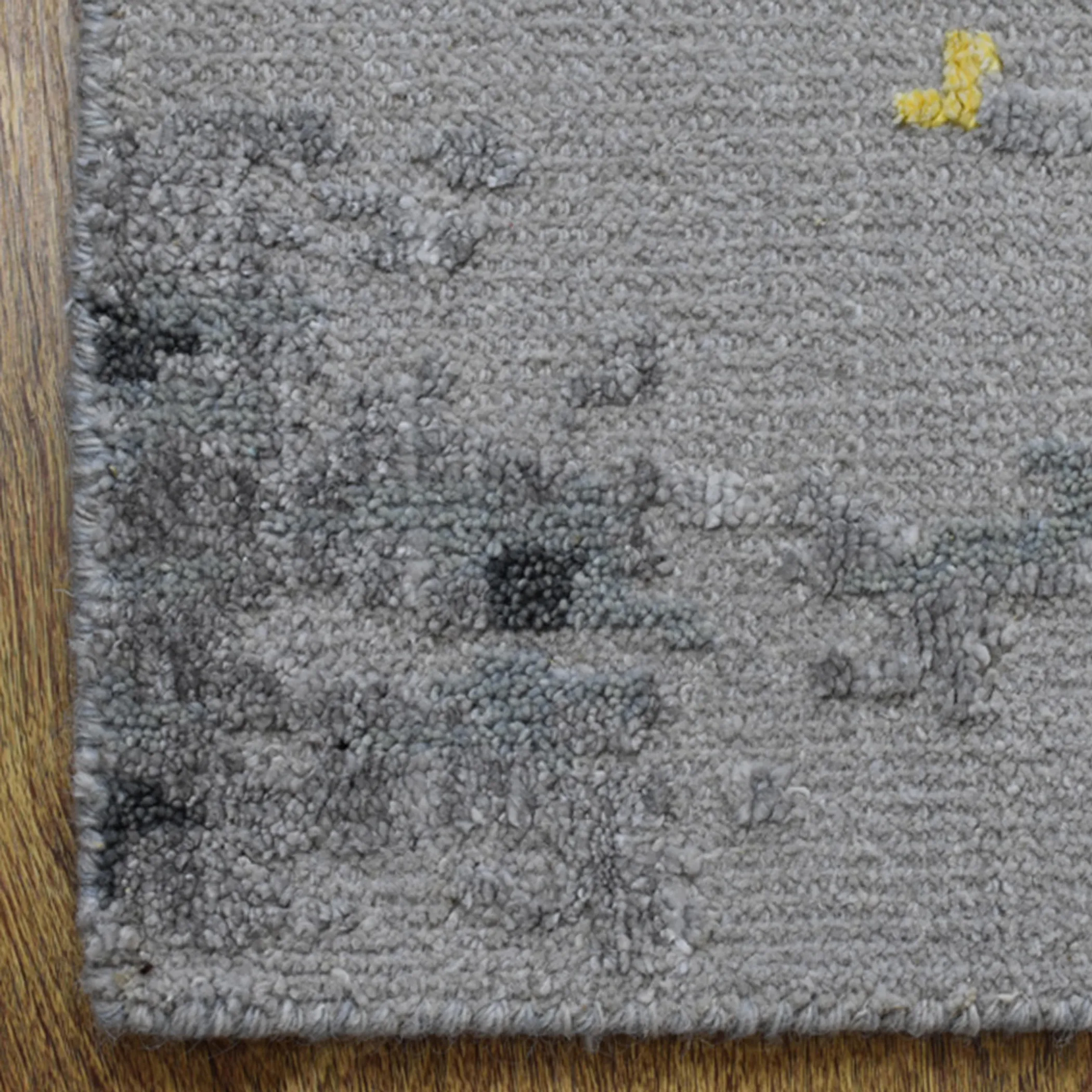 Rugsotic Carpets Hand Knotted Bamboo Silk & Wool Area Rug - Image 5