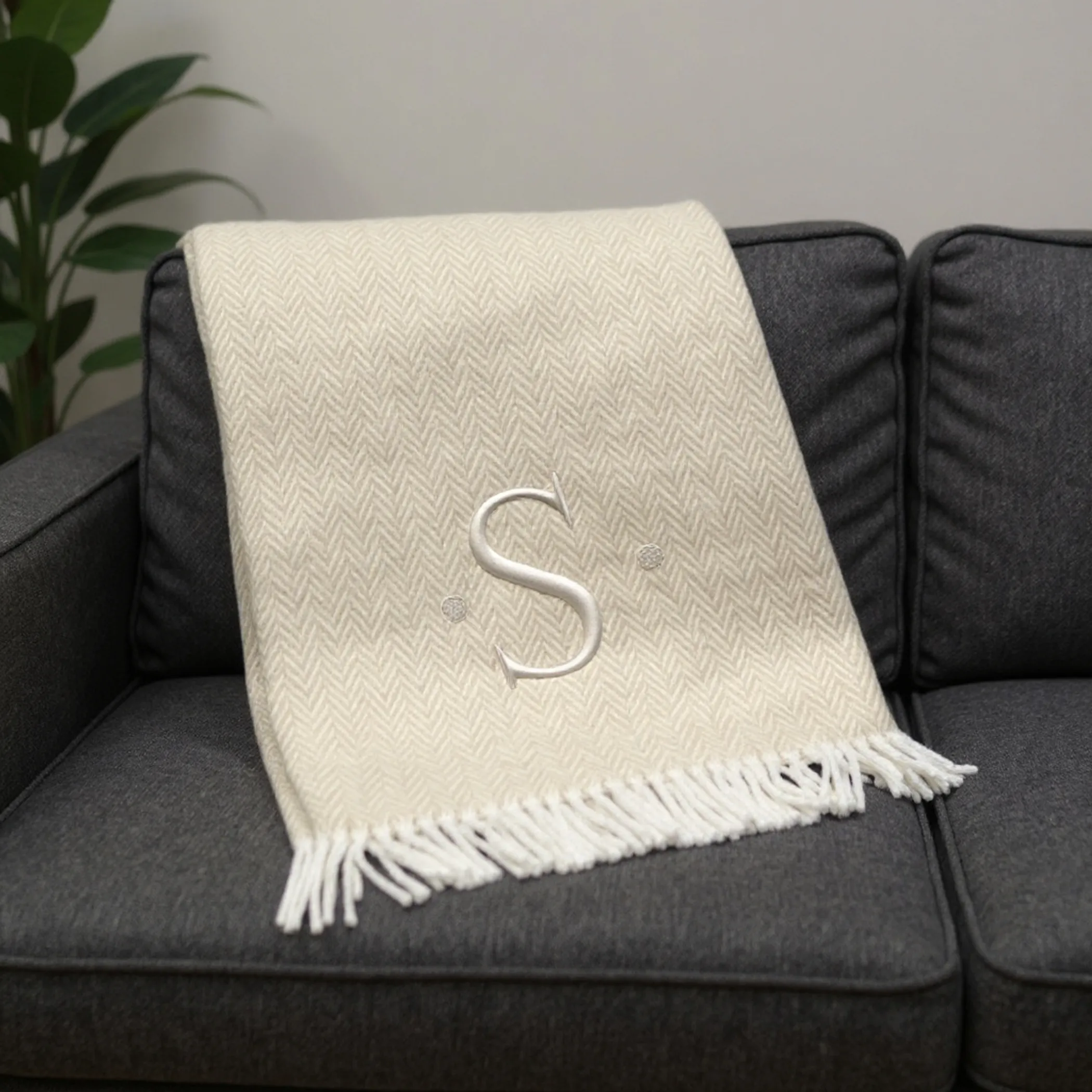 Herringbone Cotton Blend S Initial Throw Blanket with Tassels And Embroidery - Image 2
