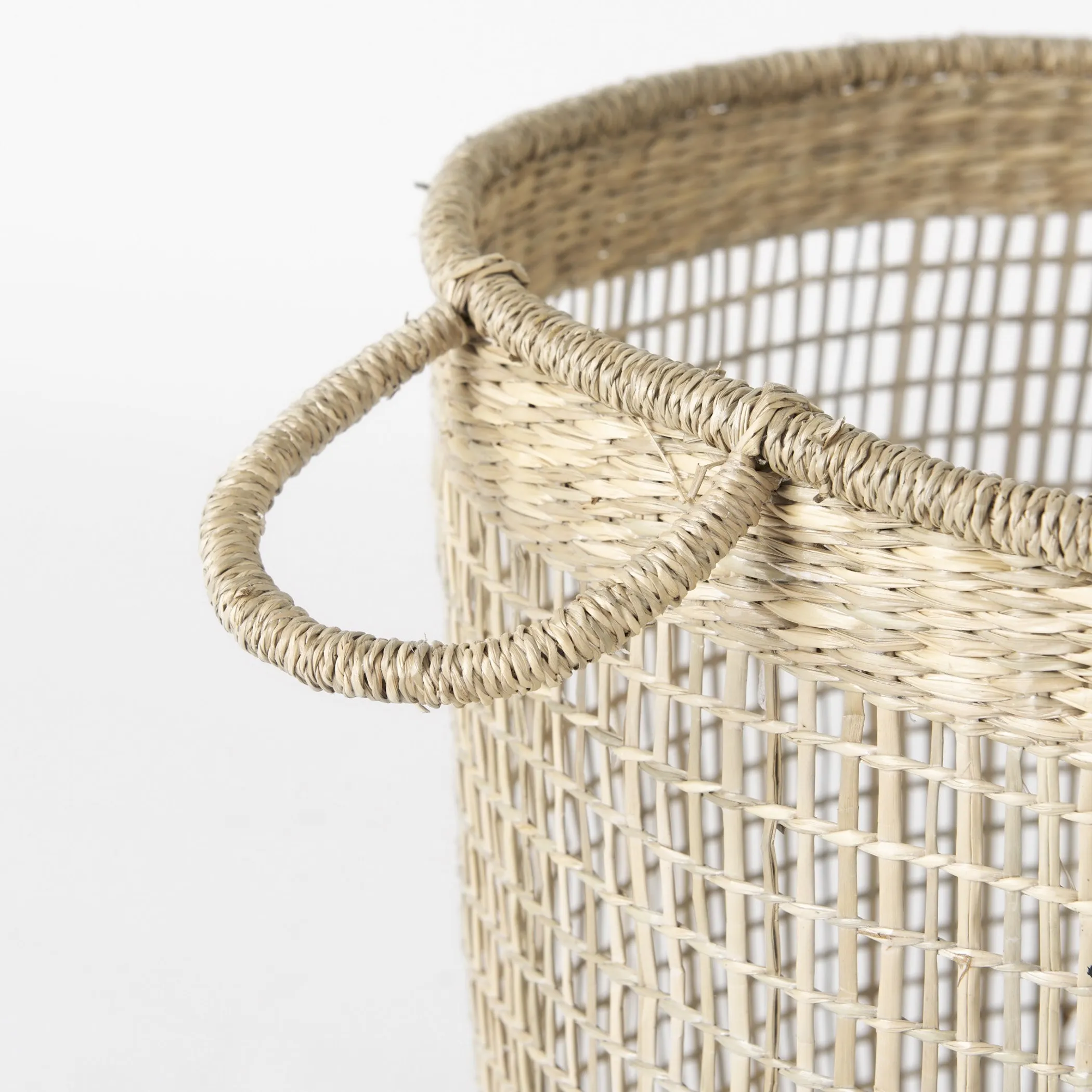Set of Three 20" Natural Wicker Basket - Image 6