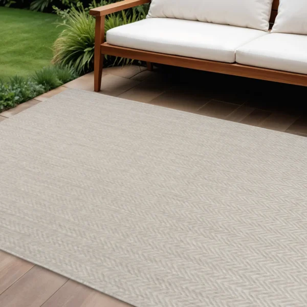 6' X 9' Gray Geometric Indoor Outdoor Area Rug
