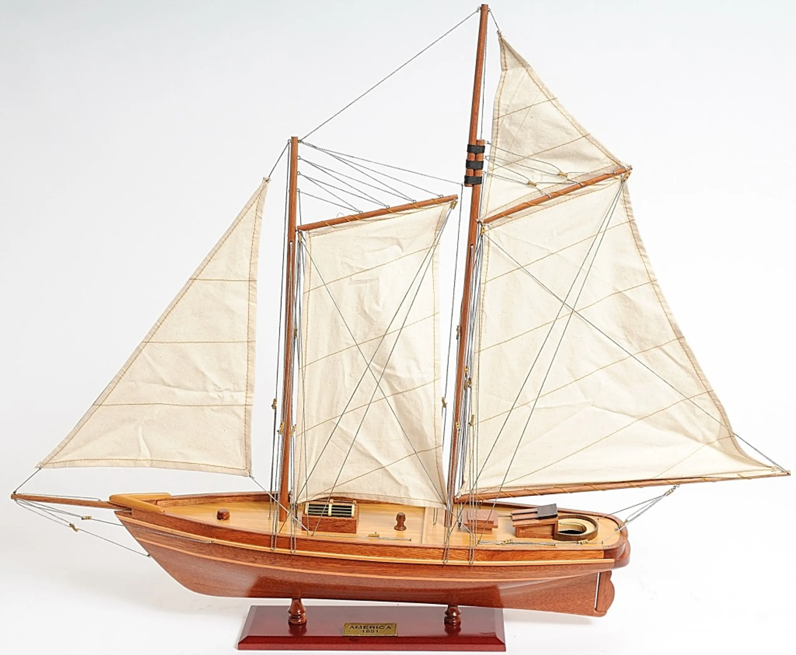 28" Wood Brown America 1851 Yacht Hand Painted Sculpture - Image 3