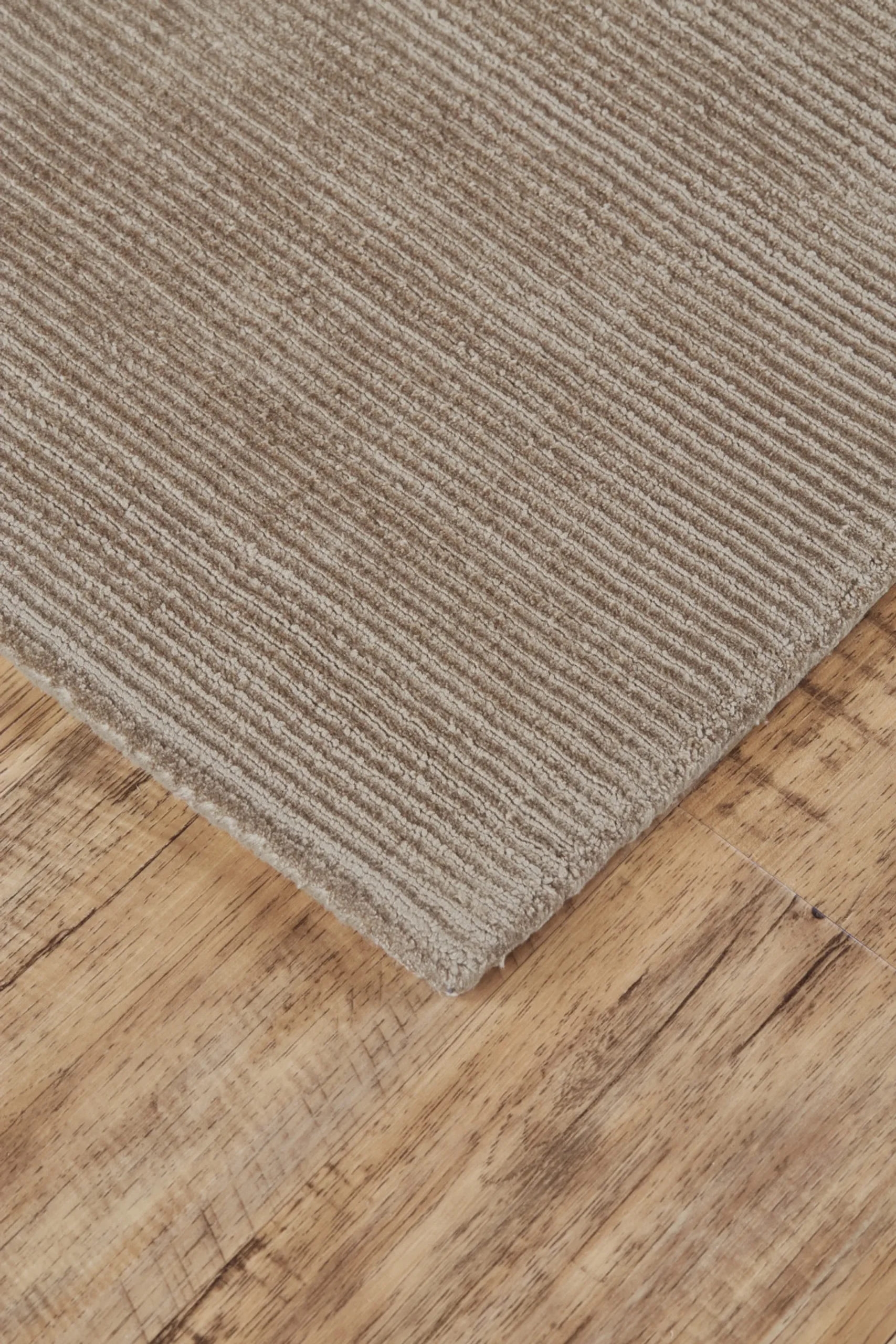 4' X 6' Tan Ivory And Taupe Hand Woven Area Rug - Image 5