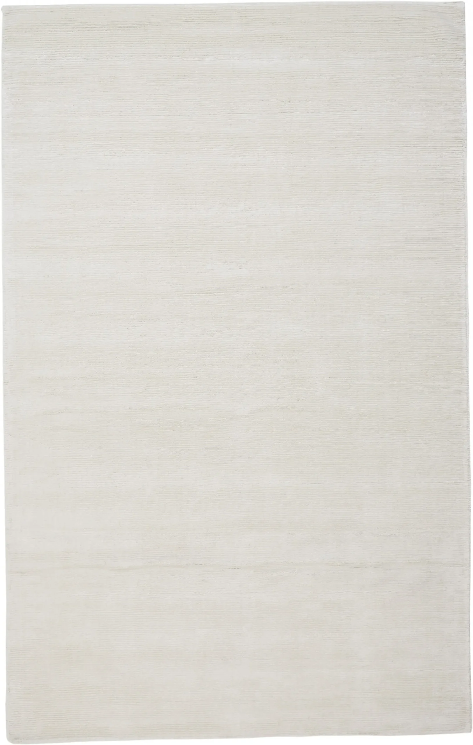 4' X 6' White Hand Woven Distressed Area Rug