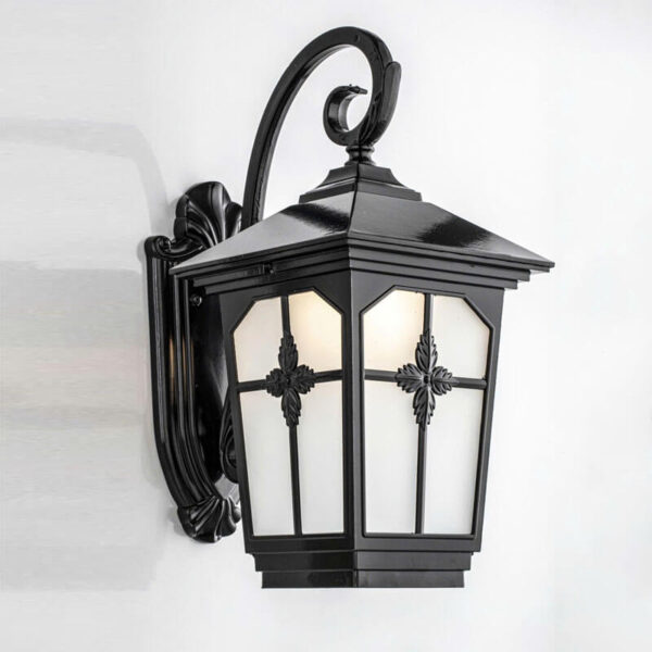 Outdoor Wall Light DTV547