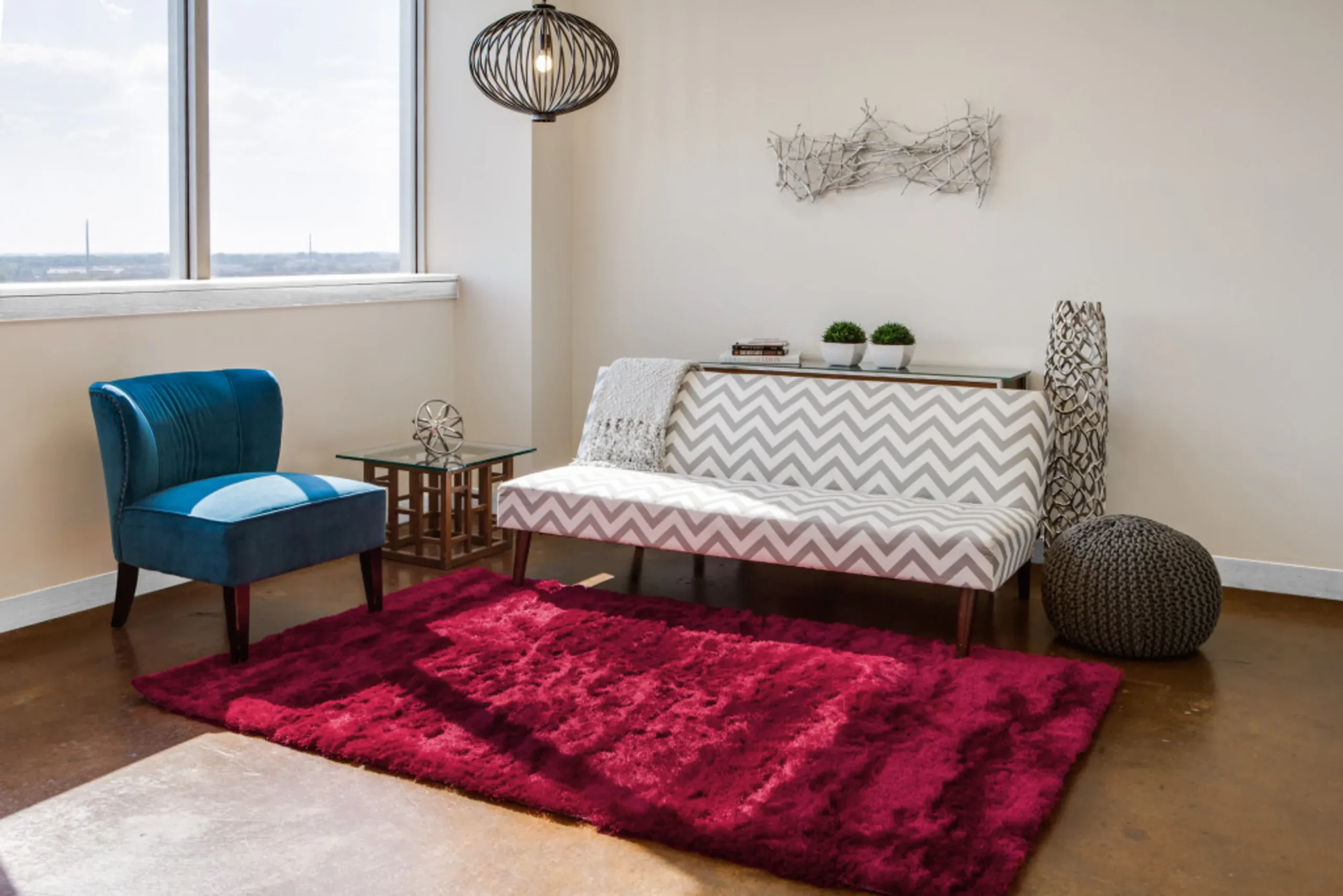 5' X 8' Red And Purple Shag Tufted Handmade Area Rug - Image 4