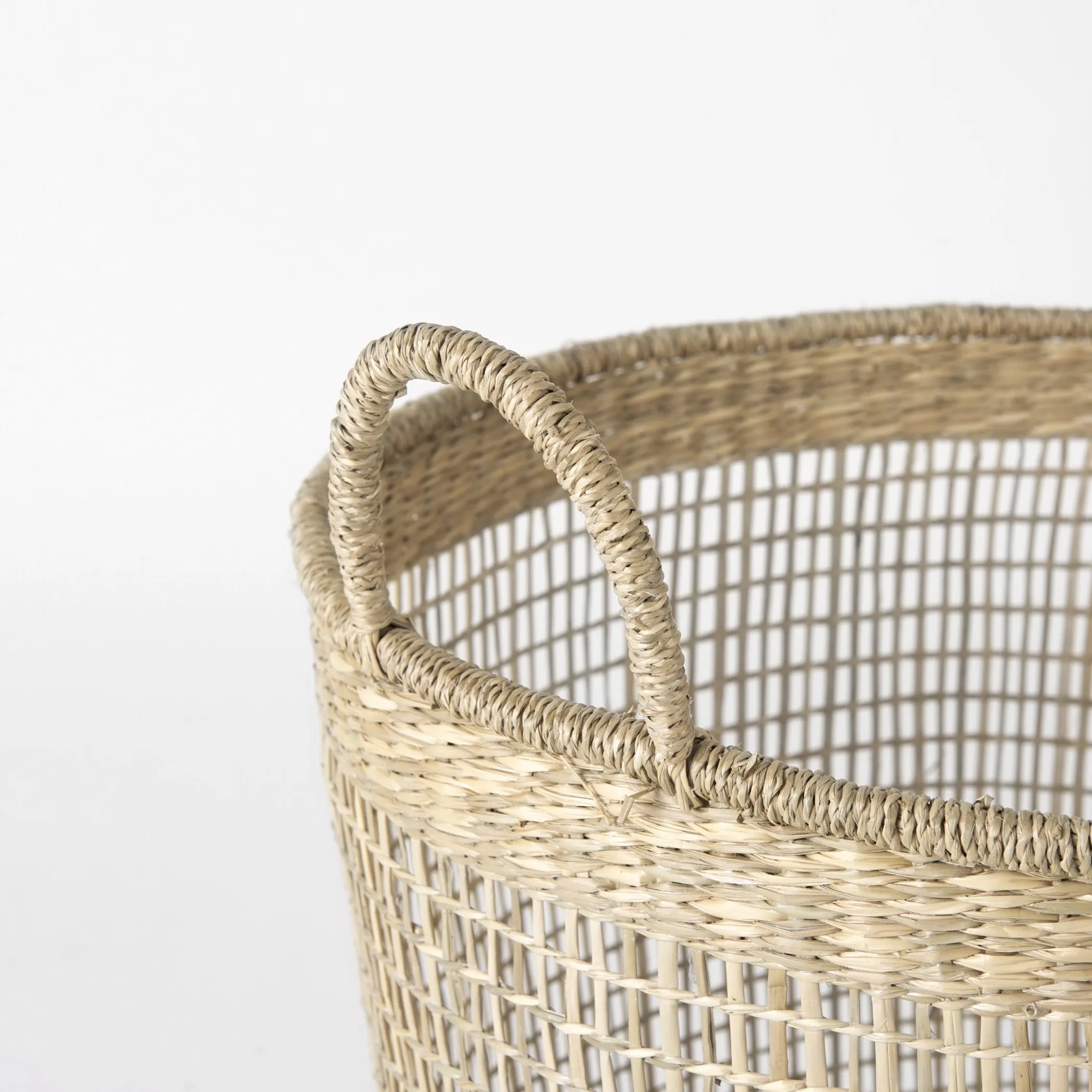 Set of Three 20" Natural Wicker Basket - Image 5