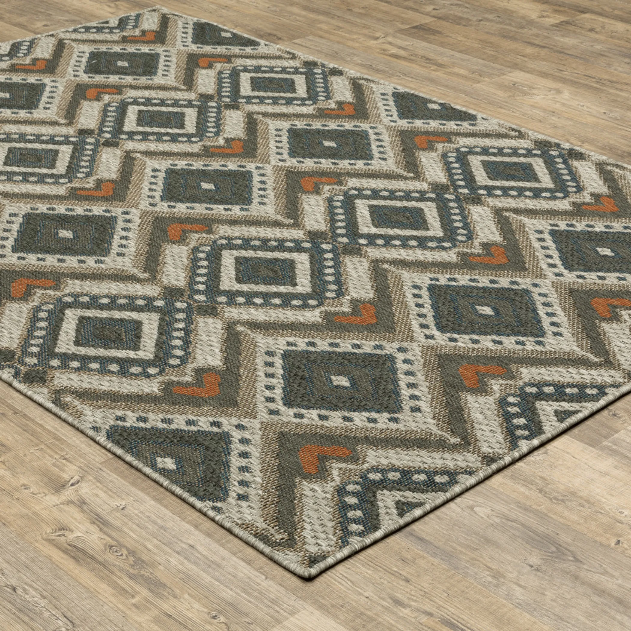 8' x 10' Gray Geometric Stain Resistant Indoor Outdoor Area Rug - Image 4