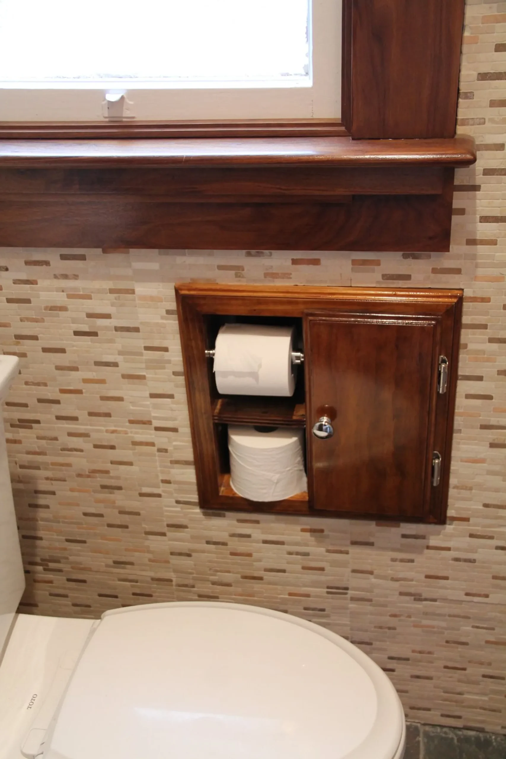 Haile Solid Wood Recessed Wood Toilet Paper Holder with Storage Cubby - Image 6
