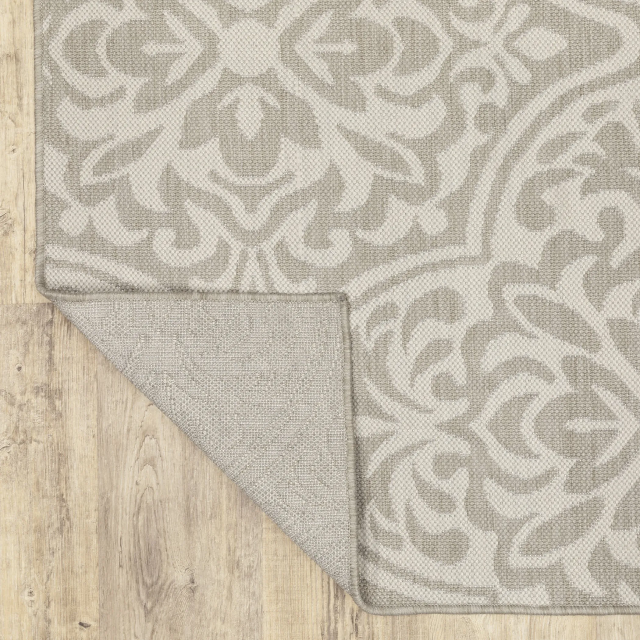 7' X 9' Gray and Ivory Floral Stain Resistant Indoor Outdoor Area Rug - Image 6